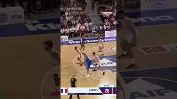 ⭐️🏀 Le show Wembanyama avec l'Équipe de France contre la Turquie #shortsvideo #wembanyama