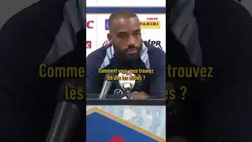 🫡 Alexandre Lacazette nommé capitaine de l'Équipe de France olympique #shorts #jo2024