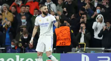 Pierre Ménès est ivre de Benzema