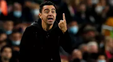 Barça, Xavi est une priorité en défense centrale