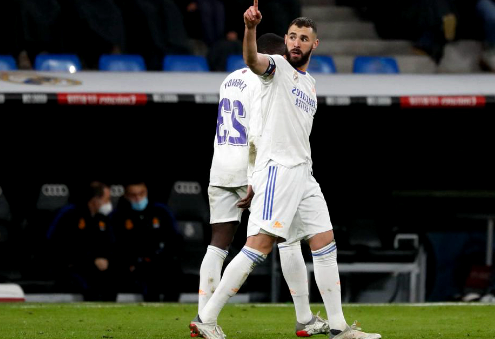 Karim Benzema agressé pendant le match du Real contre l'Elche