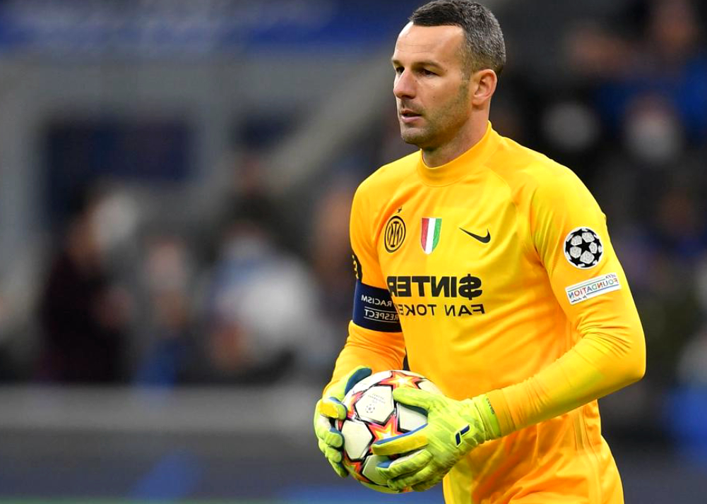 Ligue des champions : Handanovic, l'indéboulonnable de l'Inter